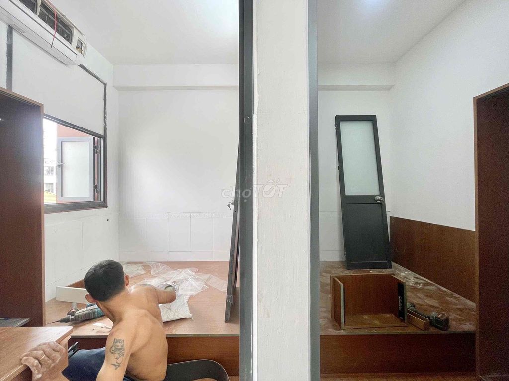 Tell Zhang 2 student bedrooms in the SEO