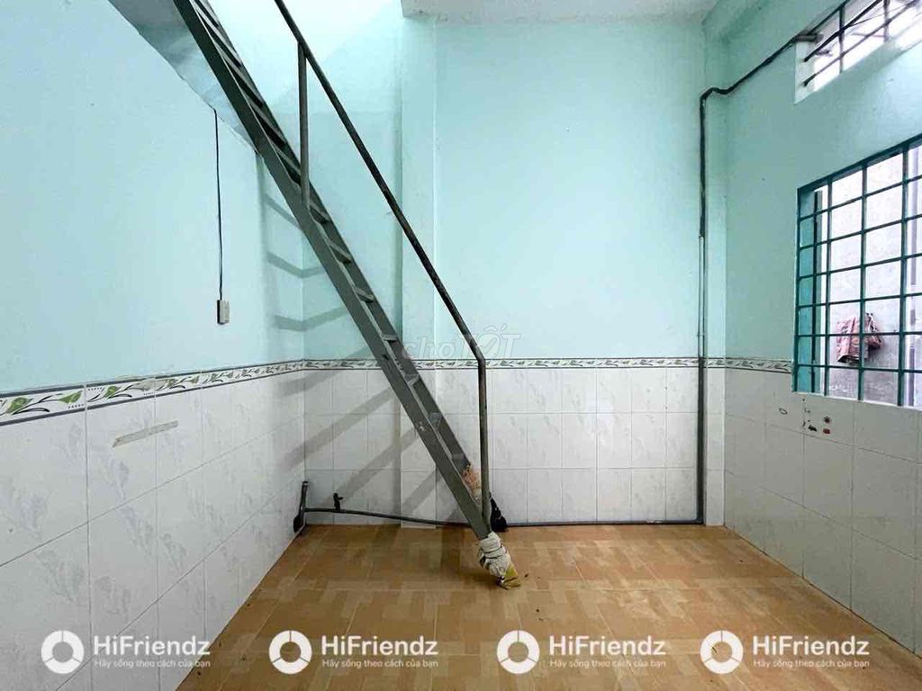 Rent room to the Bills, Queen Sen, District 10, Madam Hom.
