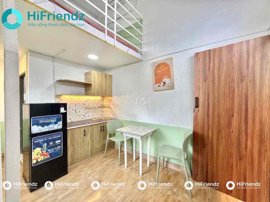 Dupxx Full Home Time Freedom by Nguyễn Văn Cự near the University of Squid