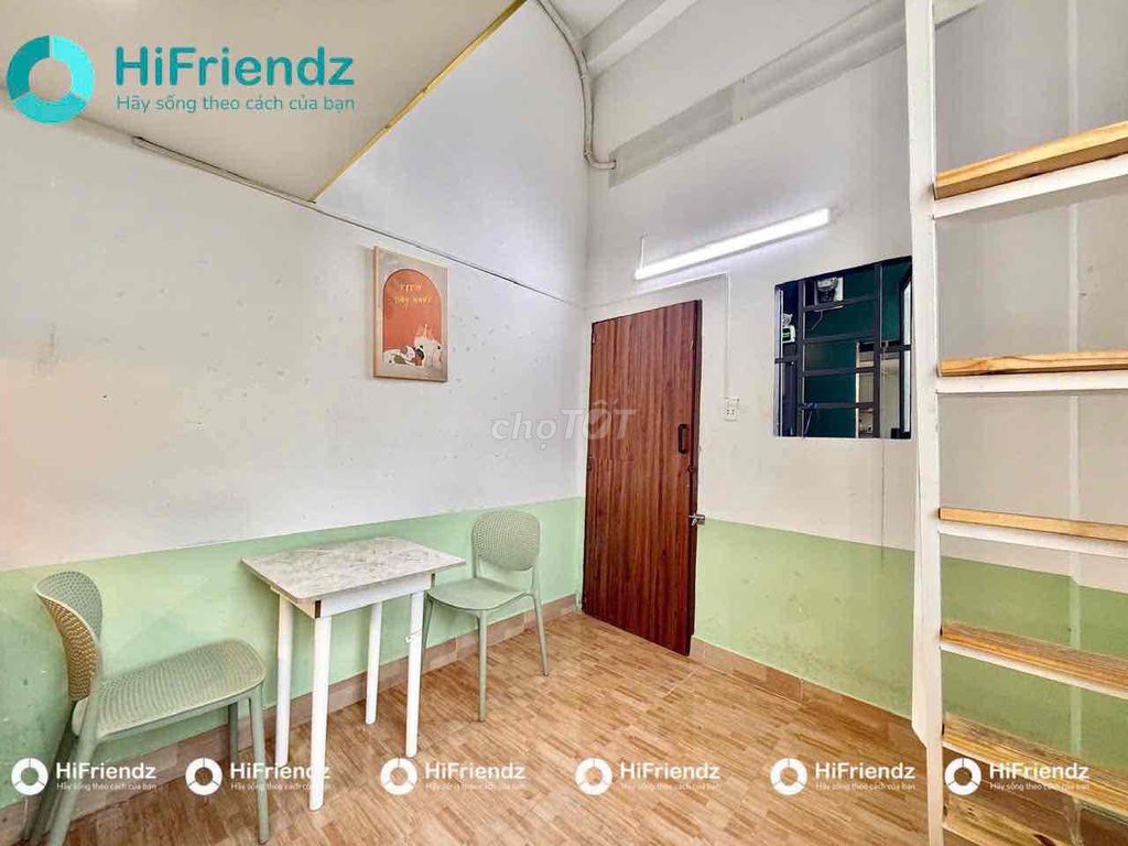 Dupxx Full Home Time Freedom by Nguyễn Văn Cự near the University of Squid