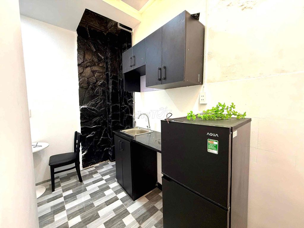 Pass the kitchen room-- Cô Bắc-Phú Nhuận