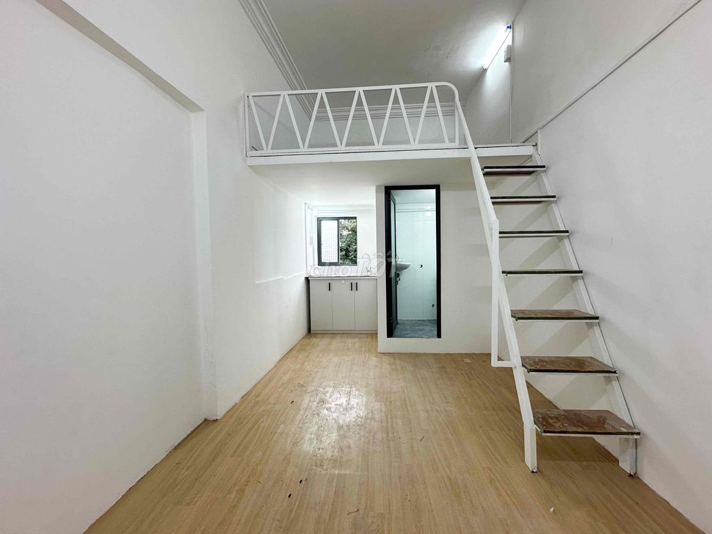 Open the new suite in Quang Trung Bridge.