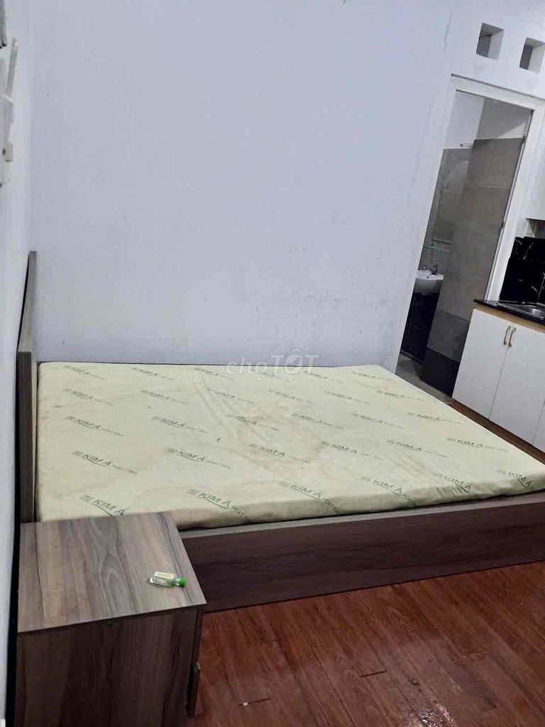 Rent a full interior room - 3.6 million.6 million B insco