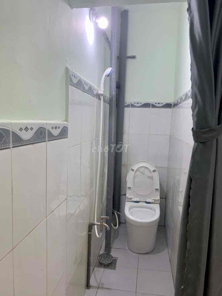 Rent a new motel and paint down Tân Kỳ Tân Quý.