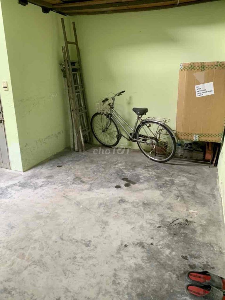 Rent a new motel and paint down Tân Kỳ Tân Quý.