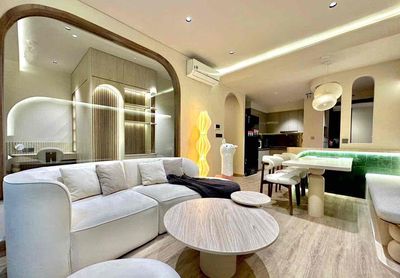 River Panorama - The best three bedrooms on the 25 million.