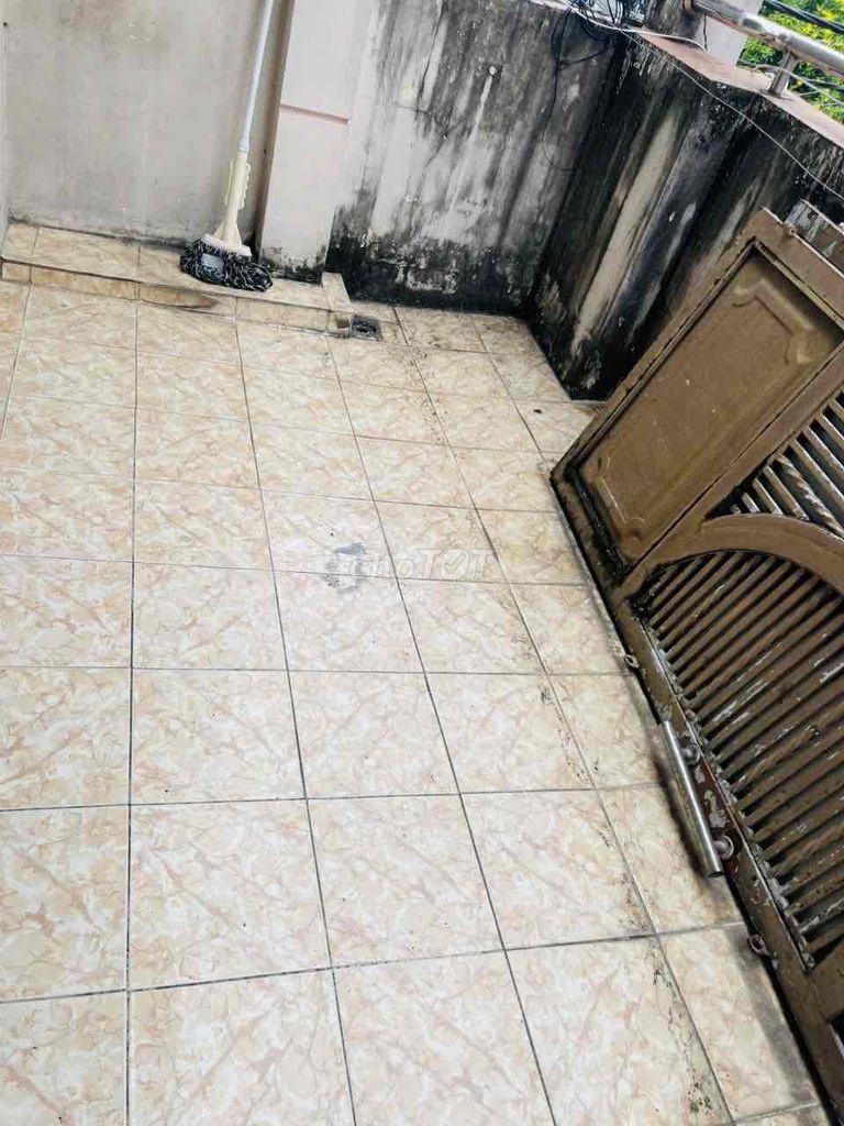Room 42 M2 has a balcony - free time - 3.5 million per month