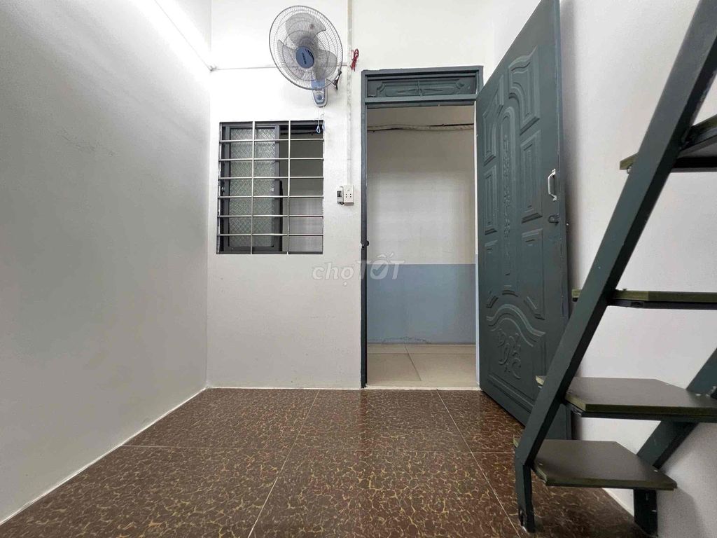 Cheap hotel room, Phan Huy Ích - Tân Bình