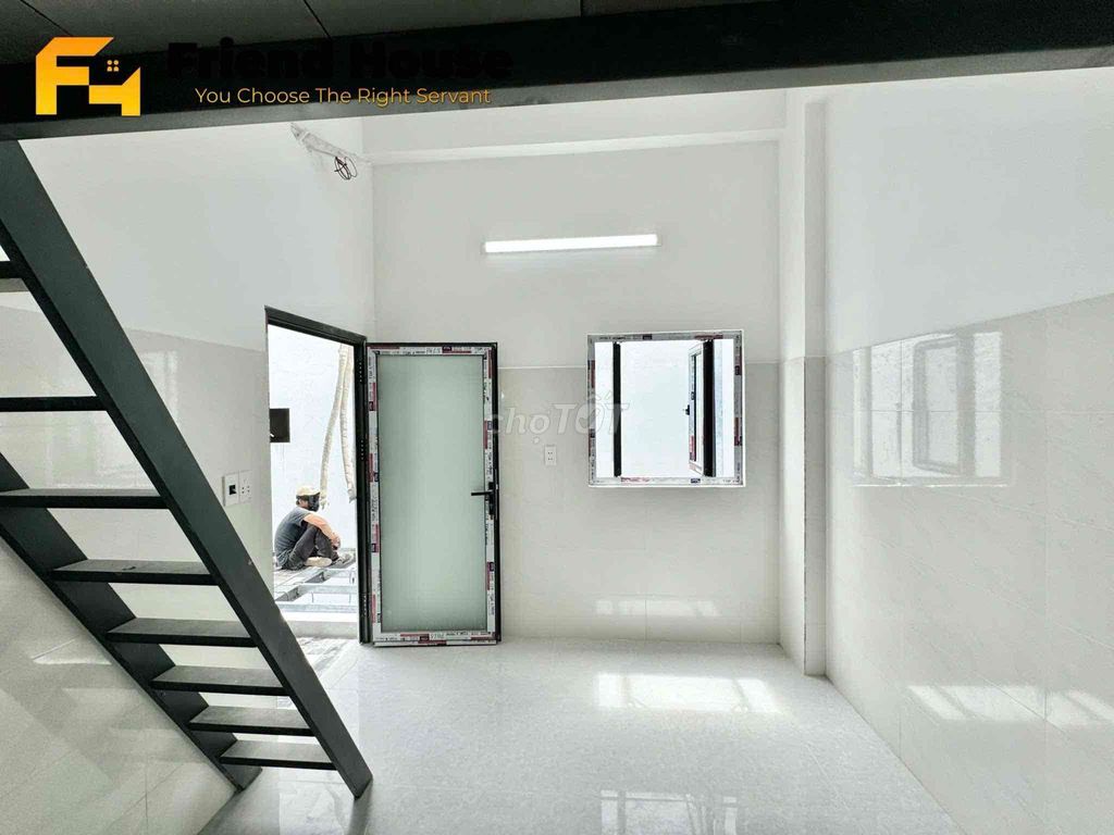 Opening a new project 100% right at the university.