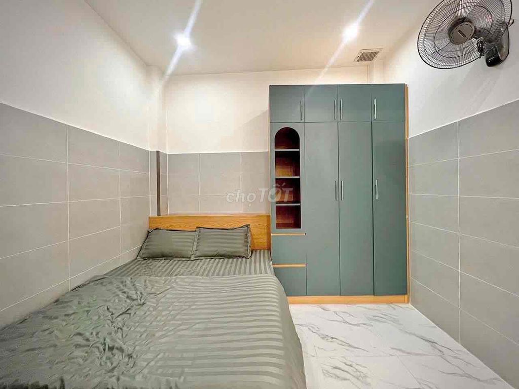 One bedroom with Sofa Da on his own private washing machine - cmt8 Shire 3 district 10