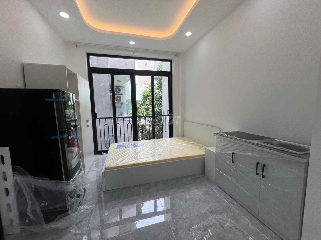 The new room is 100%, the big band at 325 Bạch Đằng Bình Thạnh.