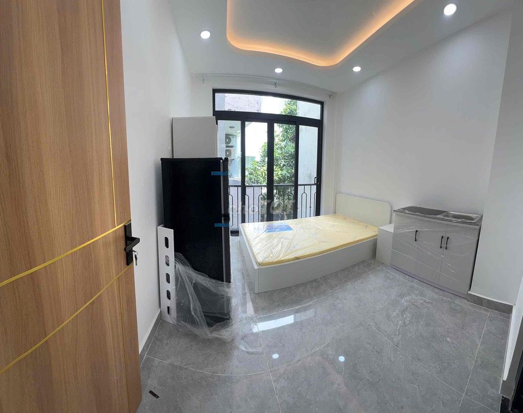 The new room is 100%, the big band at 325 Bạch Đằng Bình Thạnh.