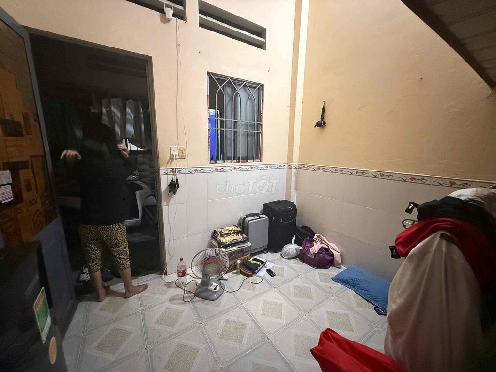 Rent for the Peace Bar, after Giga Mall