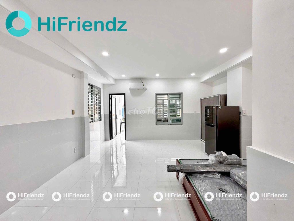 The apartment is full of super-high balcony furniture, super open Tên Lửa.