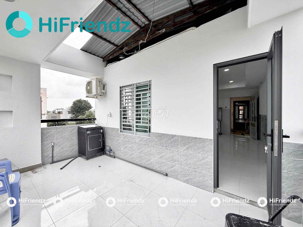 The apartment is full of super-high balcony furniture, super open Tên Lửa.