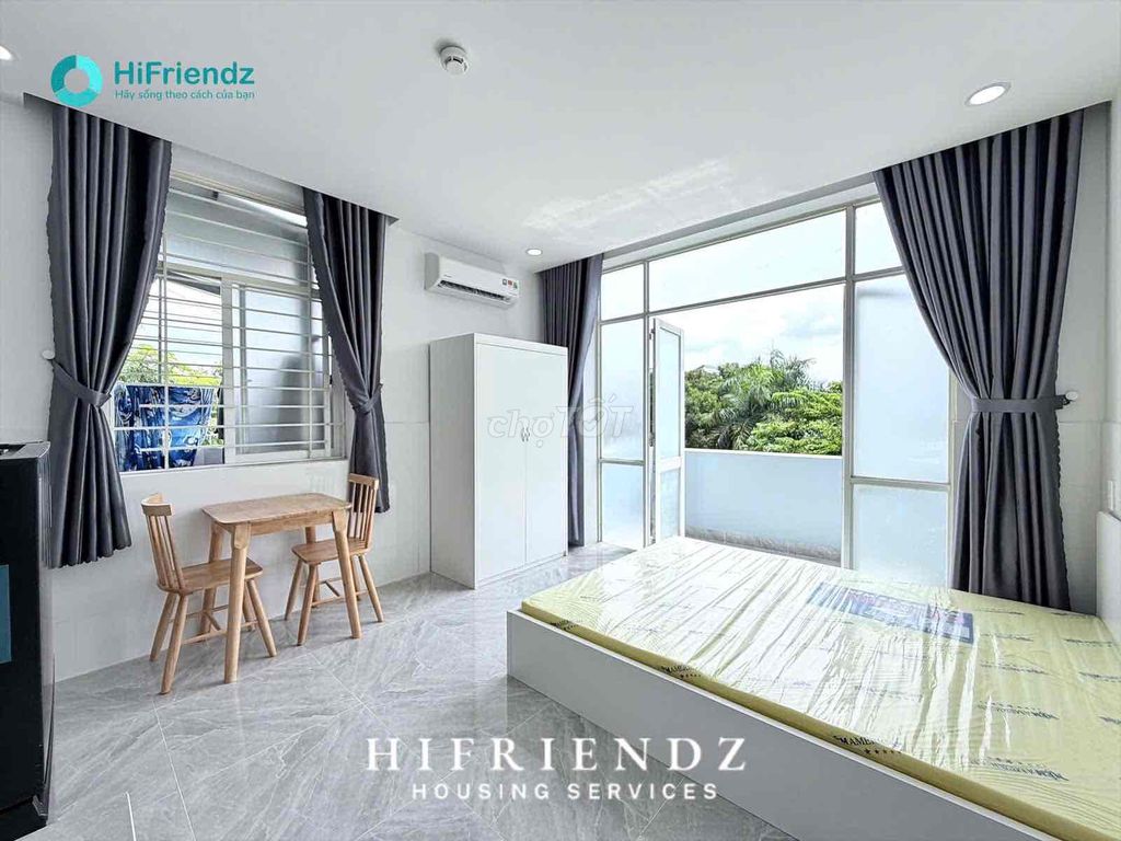 The balcony studio is a big, super-beautiful interior near ueh cs N, dedicated literary college