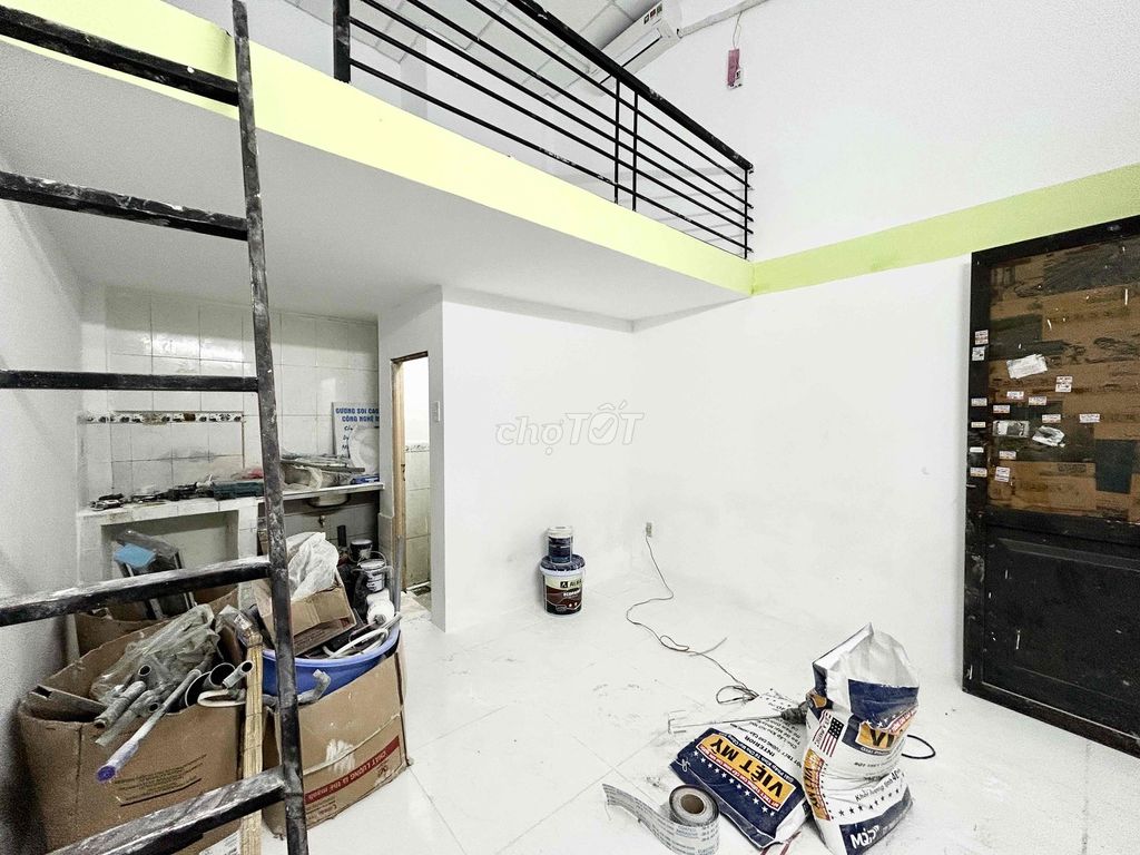 Rent the new 35-foot-off hotel suite - cheap walk through the vv.
