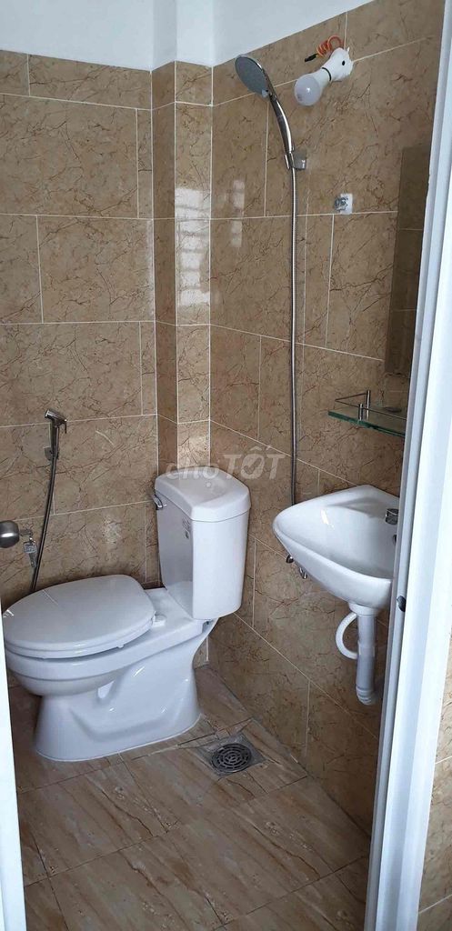 Rent service apartment right now.
