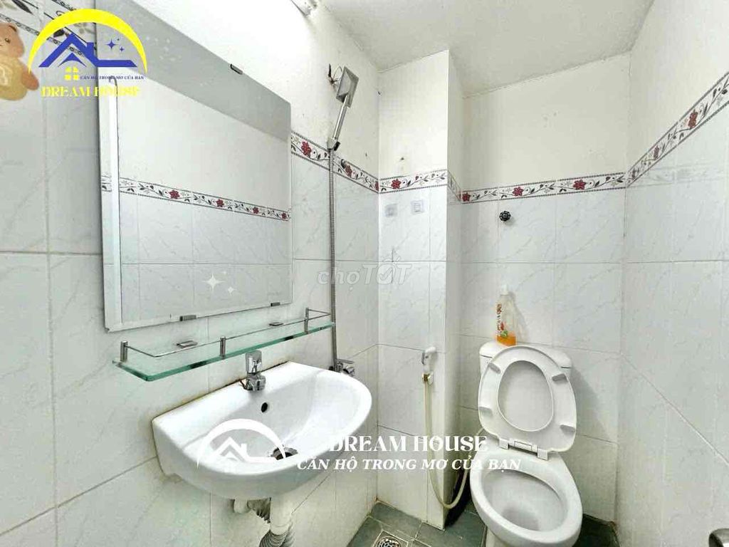 Full interior - Phan Huy Ích Street new room - with refrigerators available, Mother