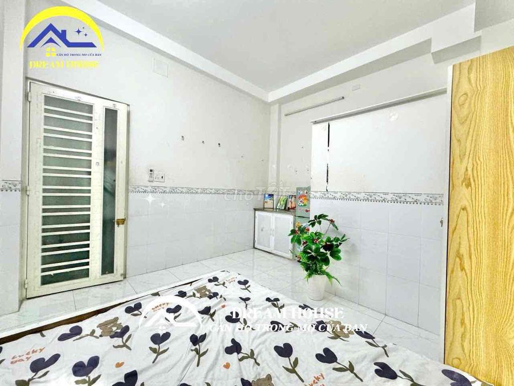 Full interior - Phan Huy Ích Street new room - with refrigerators available, Mother