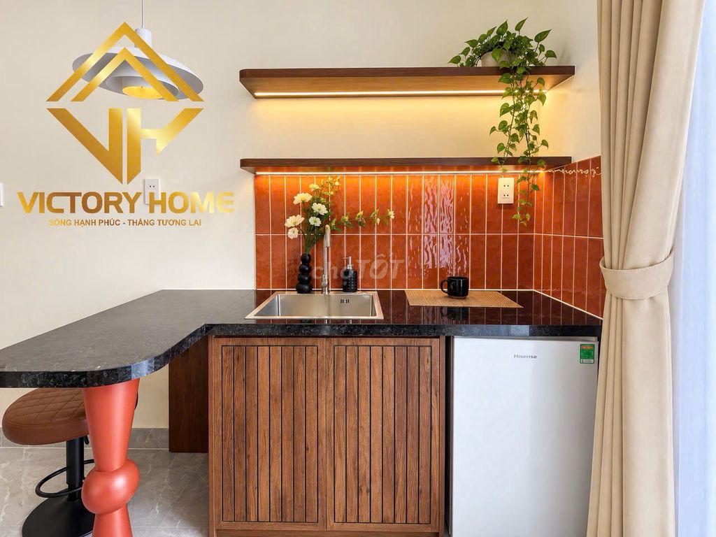 Rent the full-toned studio with an empty balcony.
