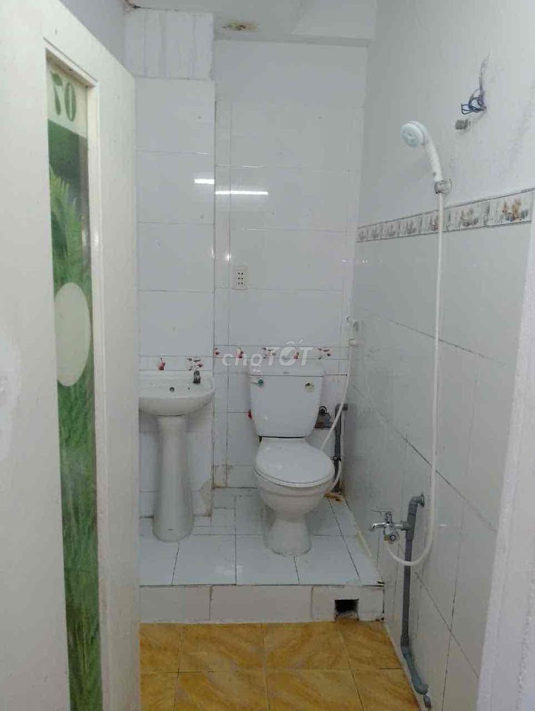 renting in all the comforts of the new district