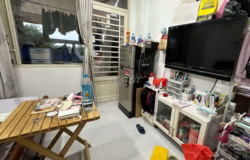 Room 20 meters, private bathroom, government-private power. Bình Thạnh