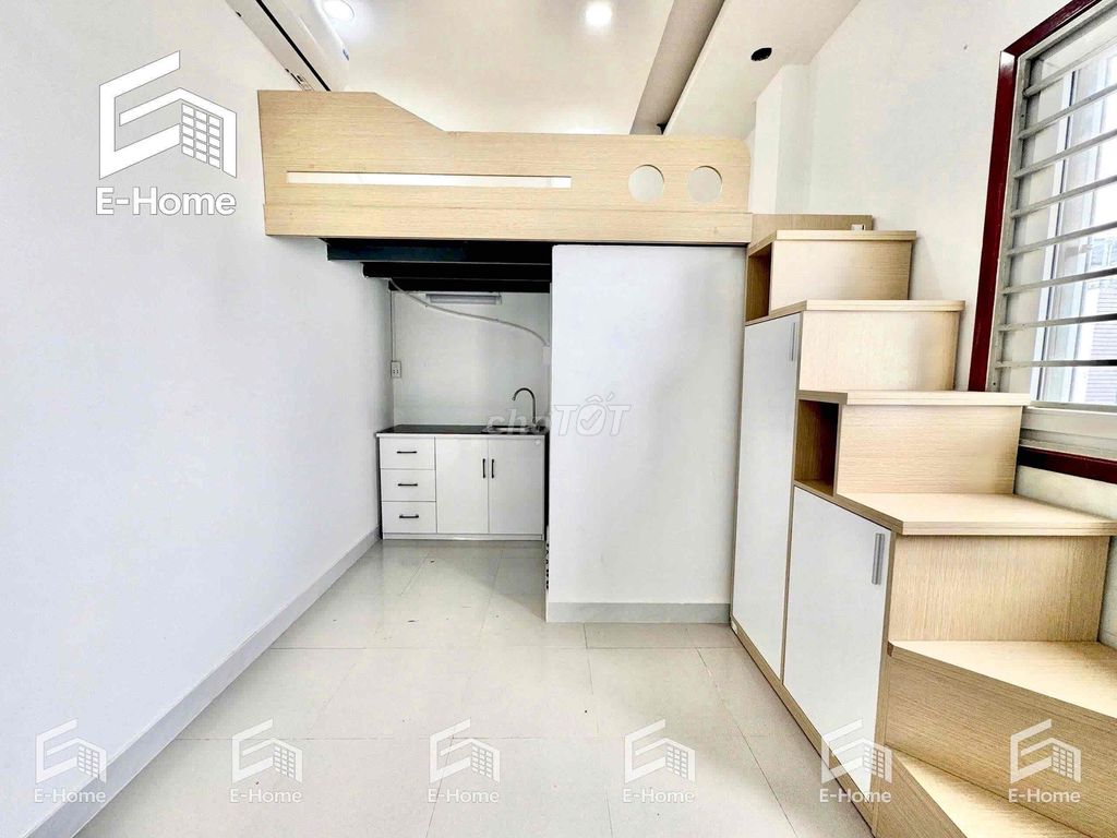 full of new box dam furniture 100%
