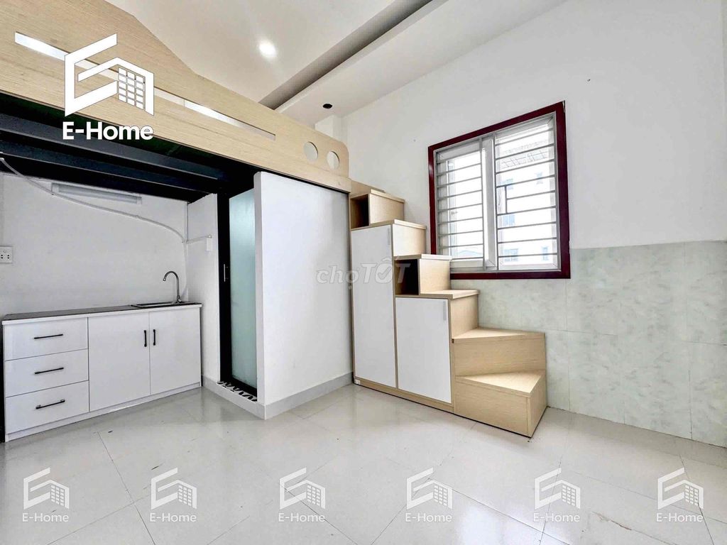 full of new box dam furniture 100%