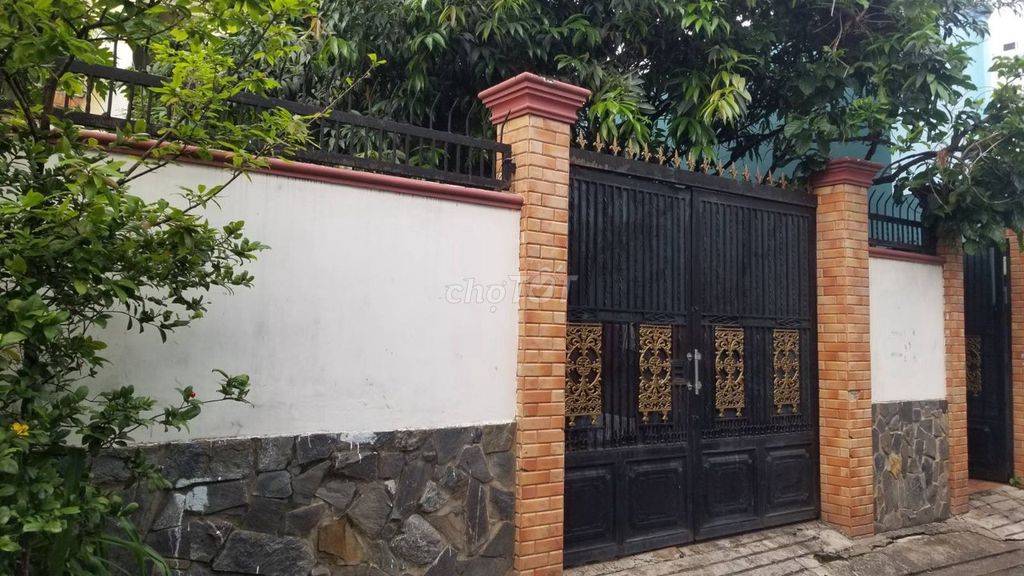 Rent a motel in District 7, Trần Văn Khánh.
