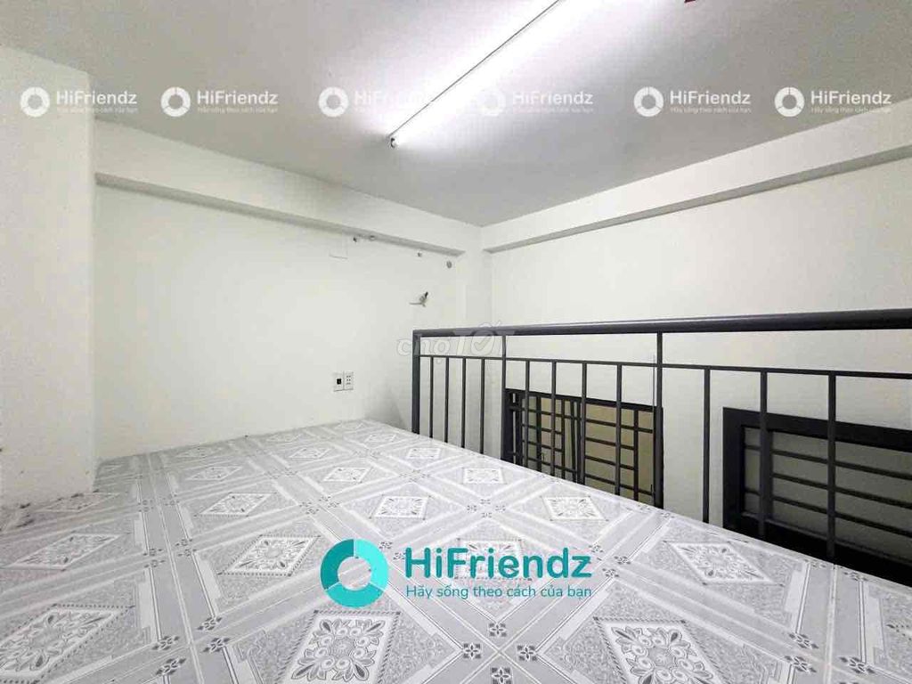 1 P available - ready air conditioning close to the dedication literature