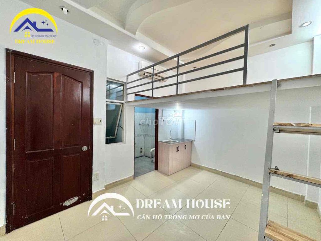 The living room is right near Bình Tân Hospital.