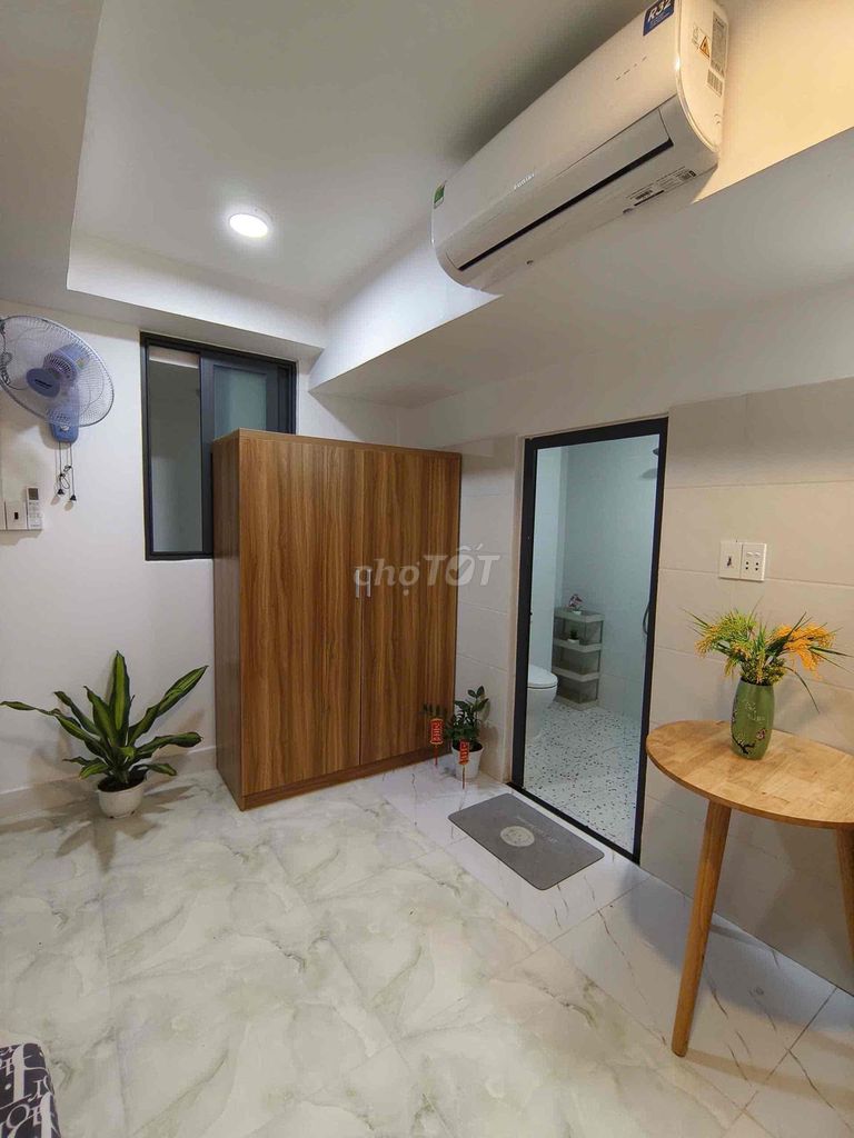 The studio is full interior - newly built - near the University of Charitable College, trade