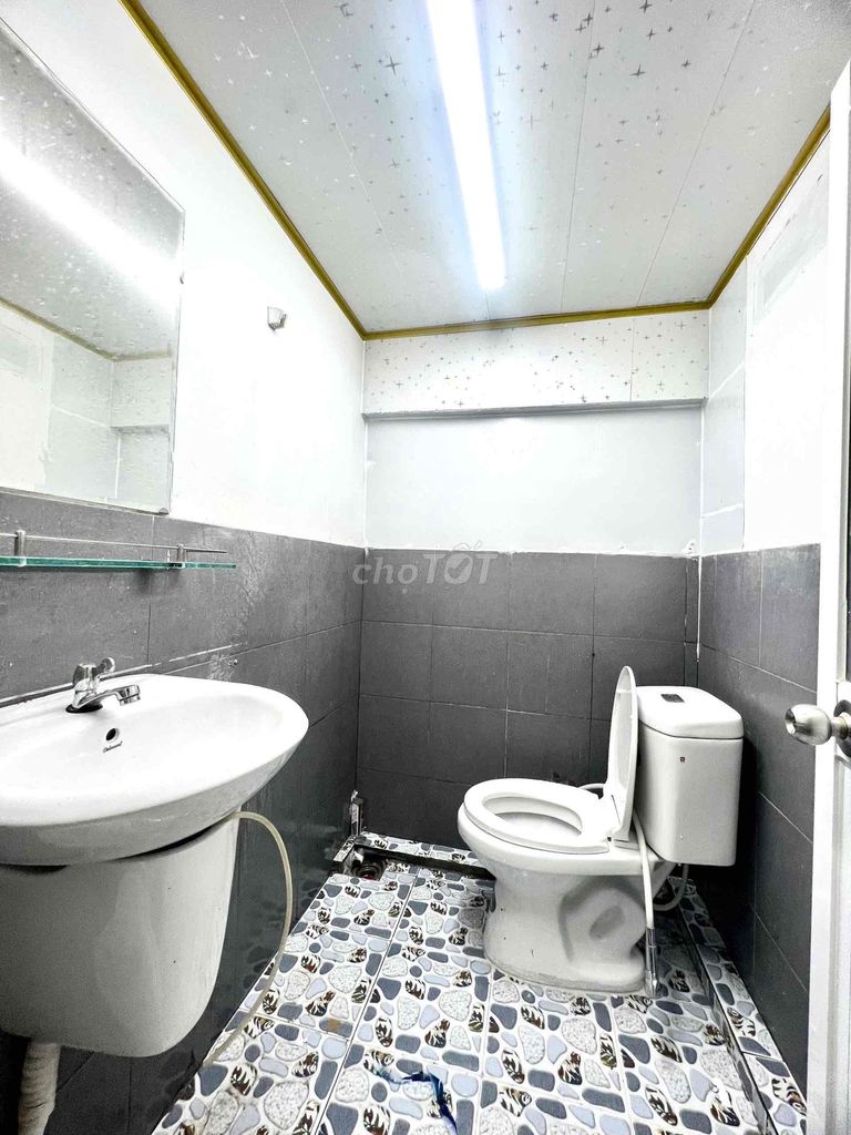 Studio Phú Nhuận