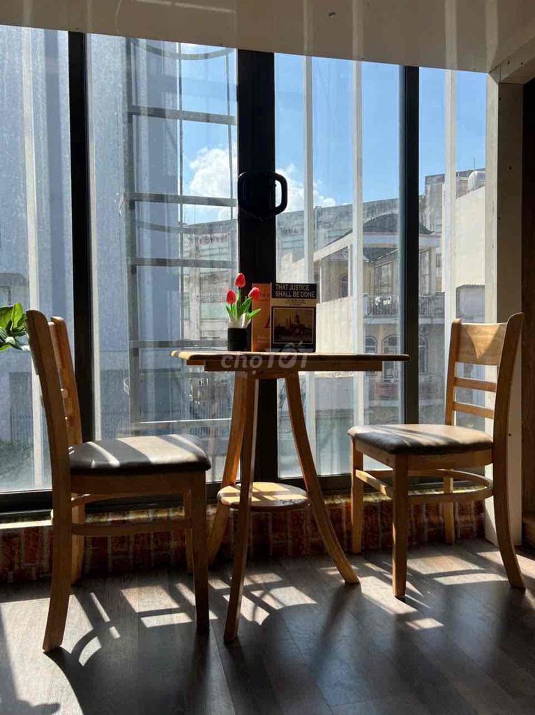 Rent a new room full of furniture - right in the center of Bình Thạnh