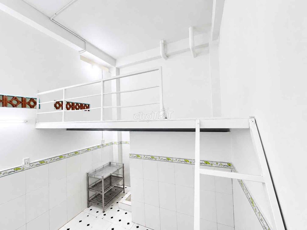 The super-beautiful Room is built right in the middle of the period