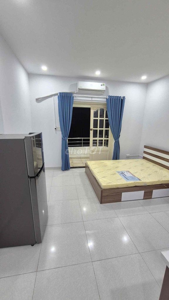 studio full interior The Better Private Wash is on the picture