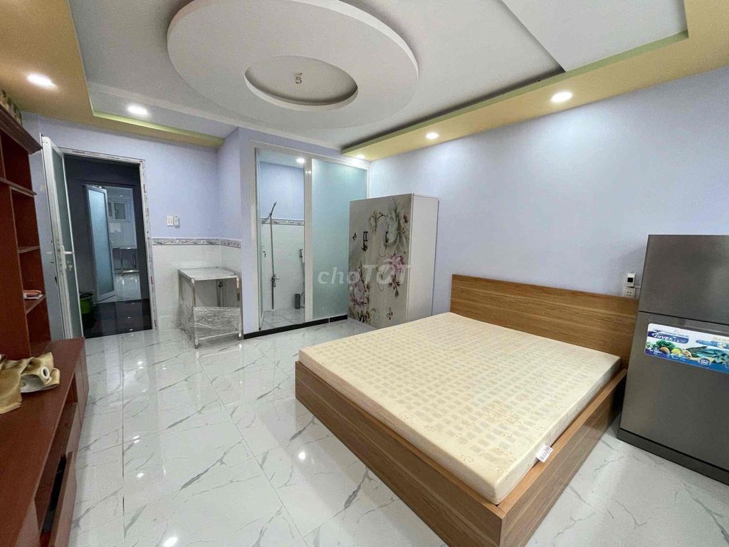 600 meters from industrial university, close to savings, copper violations, Funky.