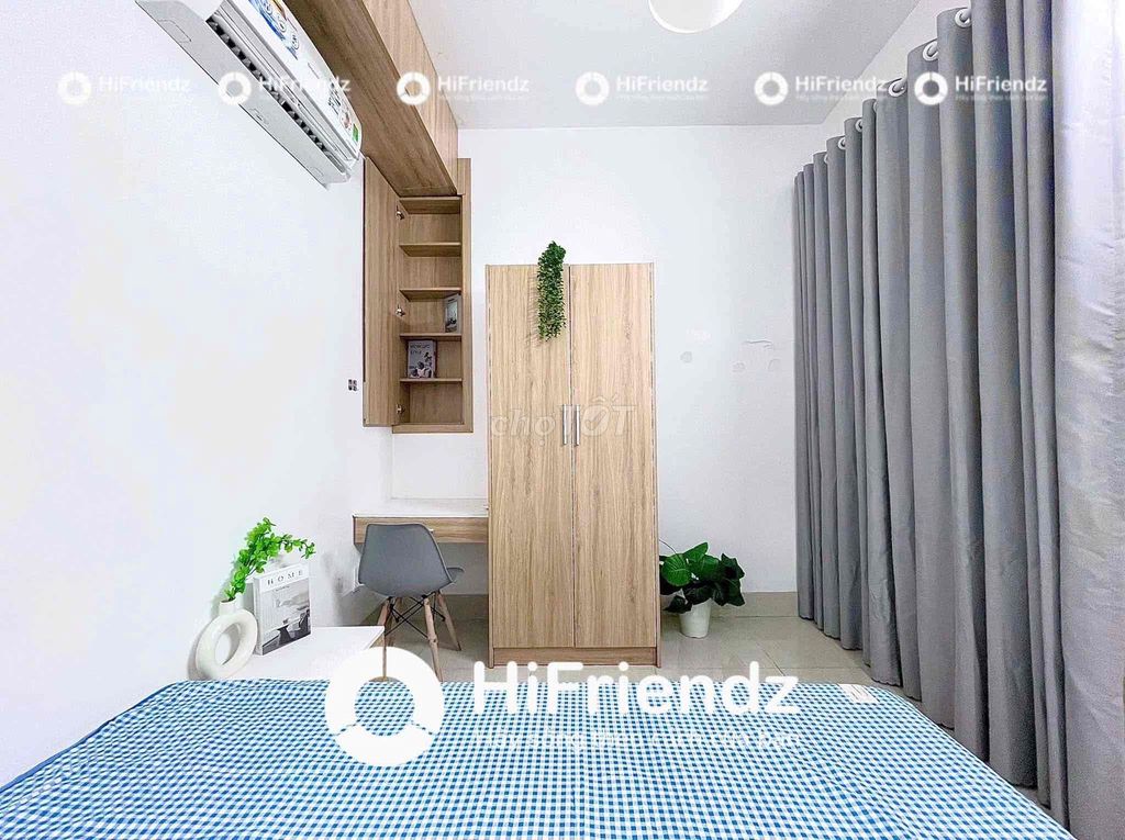 Clean room with air conditioning, bed-splitter, district 6