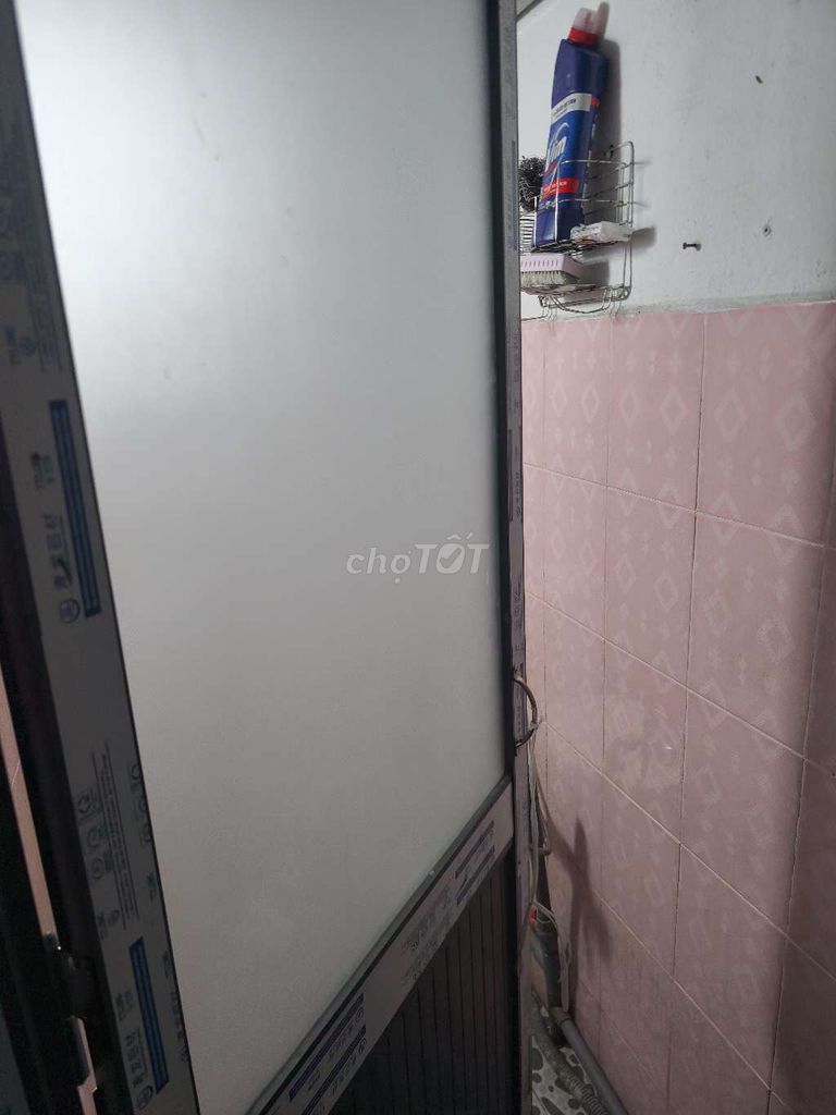 Cold room, small bancol.