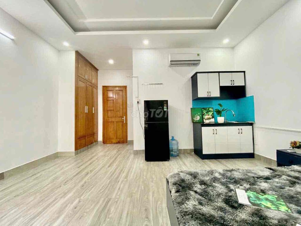Warpt Room Full Seven, 3 PYA Lang Bình Thạnh.