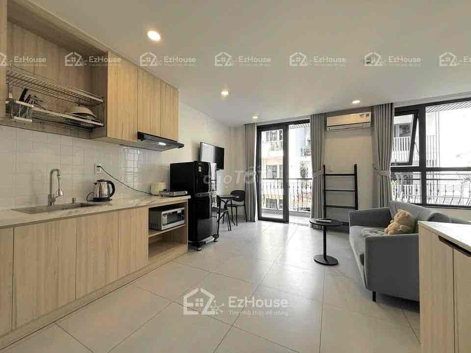 Room 40 m2_Studio Large balcony_2 Hoa Hồng