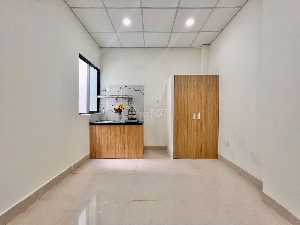The owner's room just opened up the joint.