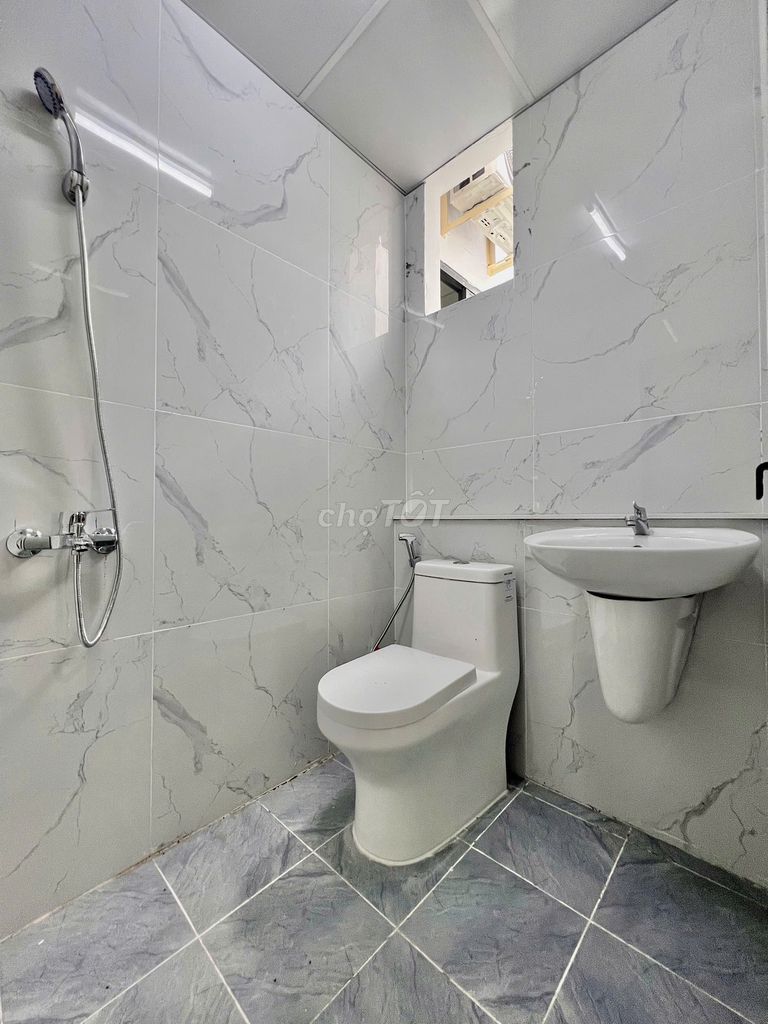 The owner's room just opened up the joint.