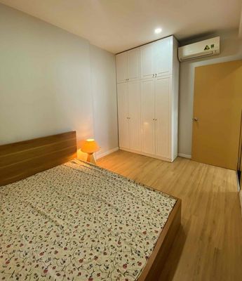 rent apartment skyline – river view & landmark 81 super beautiful