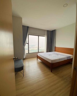 rent apartment skyline – river view & landmark 81 super beautiful