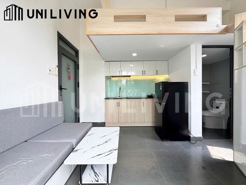 A clear room for Duprix Ung Văn Khiêm - clear balcony, right here!
