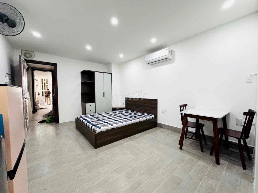 Open up the studio services, separate kitchen-cleaning, separate washing machines.