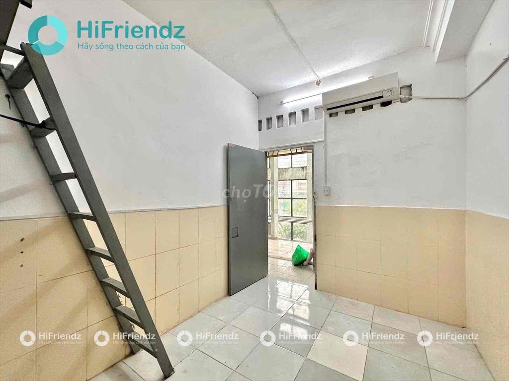 Rent the free time room, even Lê Trọng Tấn University of Public Trade.