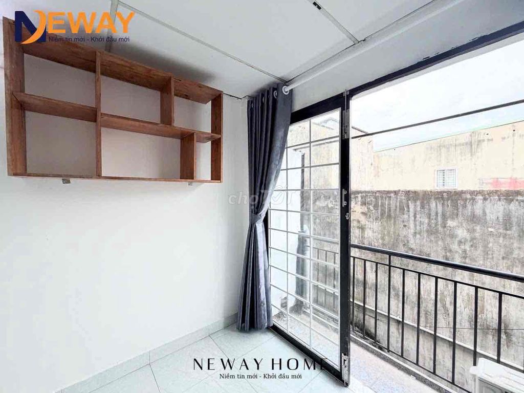 1 ground 1 floor 1, full interior immediately to the corner of the cloud